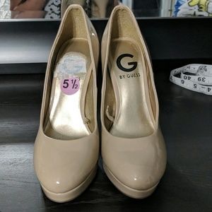 G by Guess nude pumps
